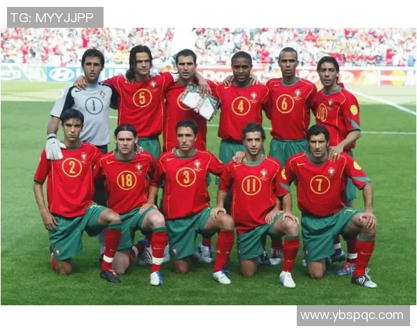 足球世界璀璨星辰揭秘 球员背后故事与传奇时刻再现